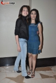 Beautiful Shefali Zariwala and Sunidhi at Michael Learns To Rock bash - inditop.com4