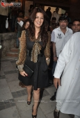 Beautiful Twinkle khanna inaugurate Prithvi Soni exhibition - inditop.com6