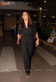 Bipasha Basu and Sharman arrive back in Mumbai From IIFA - inditop.com4