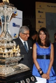 Bipasha Basu unveils Vandrevala Foundation race trophy - inditop.com 38