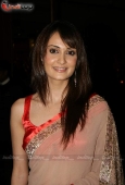 Celina Jaitley & Vaishali desai at Achiever Awards 9