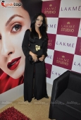 Celina Jaitley at LIFW beauty saloon - inditop.com 2