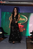 Celina Jaitley, Rahul Bose with designer Rina Dhaka, Dev R Nil at Signature fashion show - inditop.com31