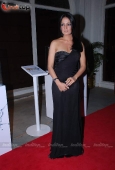 Celina jaitley & Aditi at Swarovski auction dinner - inditop.com 