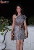 Celina jaitley & Aditi at Swarovski auction dinner - inditop.com 16