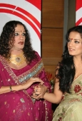 Celina jaitley to judge Most Talented Trangender contest - inditop.com 