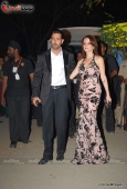 Deepika Padukone, Hrithik, Mugdha Godse at Filmfare red carpet set - inditop.com 38