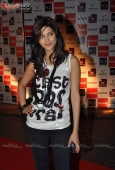 Dia Mirza and Shruti Haasan at Filmfare Nominations red carpet - inditop.com 1