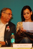 Dia Mirza launches book Prernaa - inditop.com 8