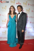 Hot Liz Hurley graces ROyal Rajasthan Gala Charity Dinner - inditop.com3