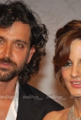 Hrithik & Suzen at Hdil Day 1 