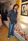 Hrithik Roshan and Zayed Khan at Daboo Ratnani calendar launch at Olive - inditop.com 3