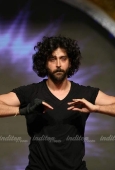 Hrithik practices for Rajiv Gandhi Awards 16