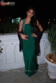 Jiah Khan, Perizad, Neetu Chandra & lots more hot babes at Swarovski auction dinner - inditop.com 14