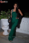 Jiah Khan, Perizad, Neetu Chandra & lots more hot babes at Swarovski auction dinner - inditop.com 18