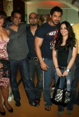 John Abraham & Hot Manasi Scott promotes Jhootha hi Sahi with Pakhi - inditop.com22