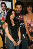 John Abraham & Hot Manasi Scott promotes Jhootha hi Sahi with Pakhi - inditop.com30