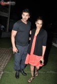 John and Bipasha spotted entering PVR to watch Inception - inditop.com10