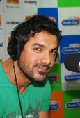 John at Radio City to promote Jhootha Hi Sahi - inditop.com20