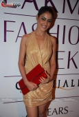 Kajol Genelia, Sophie, amarita,  on day 2 of Lakme Fashion Week 2010 9