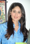 Kareena Kapoor launches the Marathi version of Rutuja Diwekar book Dont Lose Your Mind, Lose Your Weight - inditop.com   15