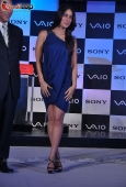 Kareena Kapoor unveils latest Sony Viao series Laptop - inditop.com21