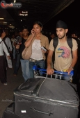 Lara Dutta, Ritesh Deshmukh, Vivek Oberoi airport pics as they leave for IIFA Colombo - inditop.com14