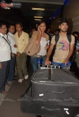 Lara Dutta, Ritesh Deshmukh, Vivek Oberoi airport pics as they leave for IIFA Colombo - inditop.com17