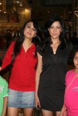 Mini Mathur, Aditi Gowitrikar and Maria Goreeti with kids at Puma Gina Gony wear launch 1