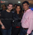 Mugdha, Neil & Whole Jail Team at Shivas saloon launch 1