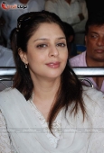 _Nagma and Jagdish Tyler at cricket match organised by Bablu Aziz 1