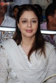 _Nagma and Jagdish Tyler at cricket match organised by Bablu Aziz 4