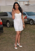 Neetu Chandra, Claudia Ciesla, Brinda Parekh with top models at D B Realty Southern Command Polo Cup Match - inditop.com 24