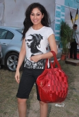 Neetu Chandra, Claudia Ciesla, Brinda Parekh with top models at D B Realty Southern Command Polo Cup Match - inditop.com 46