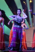 Performance pics of Deepika, Ria, Neha, Koina, Sophie at Sahara Sports Awards inditop.com  15