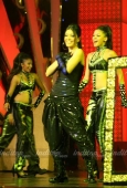 Performance pics of Deepika, Ria, Neha, Koina, Sophie at Sahara Sports Awards inditop.com  22