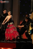 Performance pics of Deepika, Ria, Neha, Koina, Sophie at Sahara Sports Awards inditop.com  6