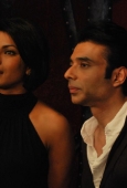 Priyanka Chopra & Uday promote Pyaar Impossible on DPL sets - inditop.com 17