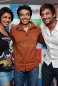 Priyanka Chopra and Uday visits Radiocity studio to promote Pyaar Impossible - inditop.com 13