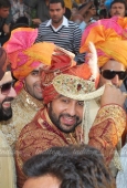 Raj kundra baaraat pics -  inditop.com 44