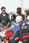 Ranbir Kapoor Flags off Bigadda Yamaha India bike Rally - inditop.com 6