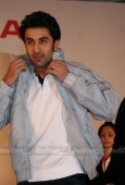 Ranbir Kapoor to endorse Nissan Motors - inditop.com5