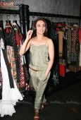 Rani Mukherjee launches Sabyasachi store - inditop.com5