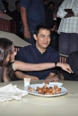 Rani Mukherjee, Aamir Khan and Karan at Peepli Live music launch - inditop.com25