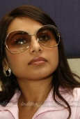 Rani mukherji donates her eyes 8