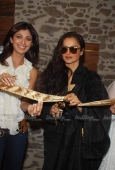 Rekha, Sushmita Sen, Shilpa Shetty, Shamita Shetty at the launch of Iosis Spa 1