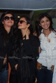 Rekha, Sushmita Sen, Shilpa Shetty, Shamita Shetty at the launch of Iosis Spa 8