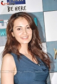 Rituparna Sengupta, Claudia Ciesla and Vaishali Desai at The Hurt Locker Indian premiere - inditop.com 8