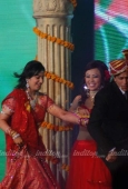 SRK, Rani, Bipasha perform at a wedding unseen exclusive pics  32