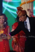 SRK, Rani, Bipasha perform at a wedding unseen exclusive pics  38